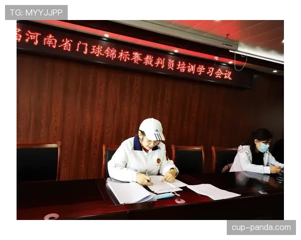 门线判定规则详解：关键判罚标准与裁判执行细节